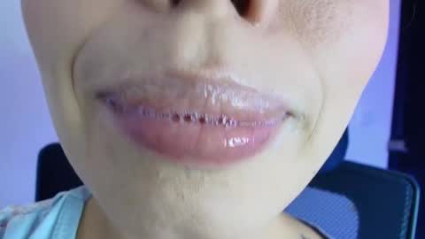 Lisbet online show from February 24, 2026, 8:29 pm