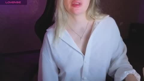 Anna online show from March 18, 2026, 12:14 am