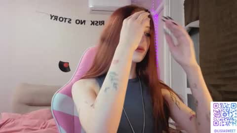 Snapshot of lisiasweet chatting on October 23, 2025, 2:05 pm Lika online show from October 23, 2025, 2:05 pm