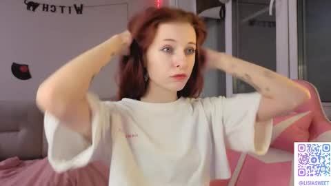 Snapshot of lisiasweet chatting on November 6, 2025, 11:22 am Lika online show from November 6, 2025, 11:22 am