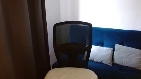 Snapshot of liss_petty chatting on November 10, 2025, 12:26 pm Liss online show from November 10, 2025, 12:26 pm