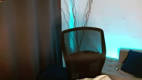  Liss  online show from June 8, 2026, 5:52 am