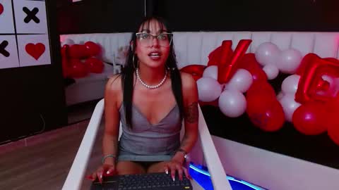 Snapshot of liss_velvet chatting on February 25, 2026, 10:52 pm Liss online show from February 25, 2026, 10:52 pm