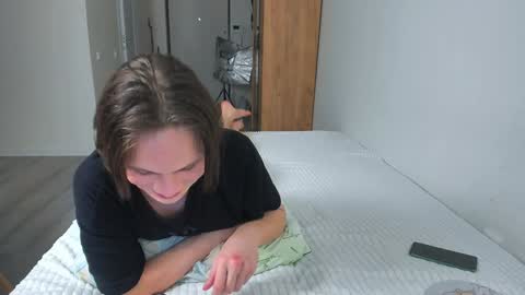 Alfie online show from December 16, 2024, 8:16 pm