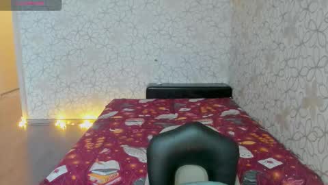 Snapshot of lissa_cristal_ chatting on January 6, 2026, 8:29 am lissa_cristal_ online show from January 6, 2026, 8:29 am