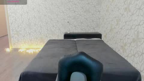 Snapshot of lissa_cristal_ chatting on January 12, 2026, 10:20 am lissa_cristal_ online show from January 12, 2026, 10:20 am