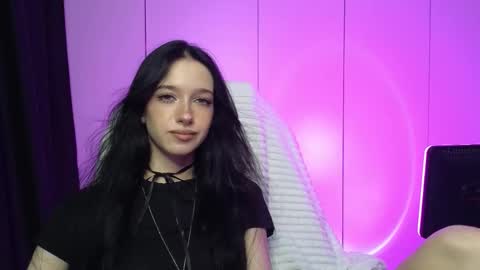 lissaelison online show from September 9, 2025, 4:39 pm