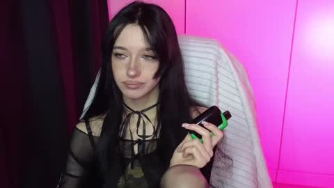 lissaelison online show from October 17, 2025, 11:51 pm