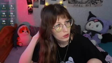 Snapshot of lissaros chatting on February 18, 2026, 8:43 am lissaros online show from February 18, 2026, 8:43 am