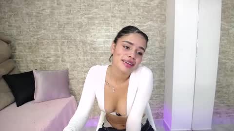 Liss Brown online show from November 1, 2025, 12:51 pm