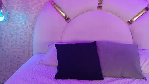 lisse_palmerr online show from January 13, 2026, 3:01 am