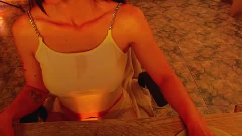 Liss online show from December 22, 2025, 3:31 pm