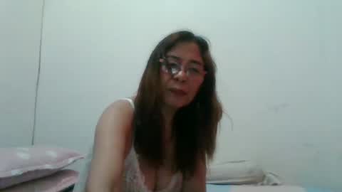 litamilf14 online show from March 5, 2025, 11:17 am