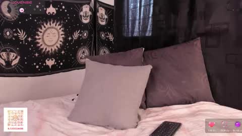 Rossana online show from November 10, 2025, 6:18 pm