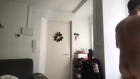 Snapshot of litlelover chatting on April 5, 2026, 2:58 pm litlelover online show from April 5, 2026, 2:58 pm