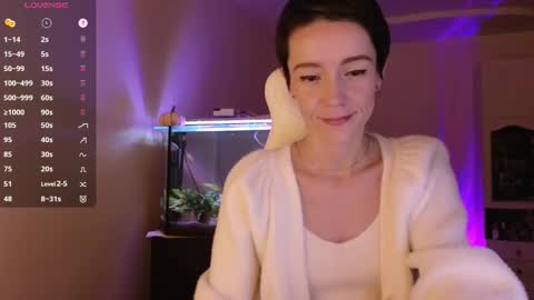 Snapshot of litllle_alis_a chatting on November 30, 2025, 9:08 pm Alisa online show from November 30, 2025, 9:08 pm