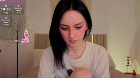 Molly online show from May 24, 2026, 9:31 pm