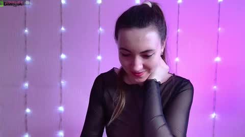 Tina online show from February 25, 2026, 8:02 am