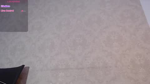  AMY  online show from November 12, 2025, 7:20 am