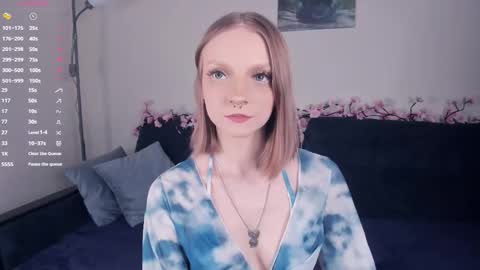 Bella online show from November 7, 2025, 7:19 am