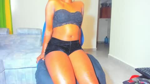 Snapshot of little_africa chatting on January 11, 2025, 9:26 am little_africa online show from January 11, 2025, 9:26 am