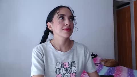 Snapshot of little_angelito2 chatting on November 12, 2025, 12:44 am TU ANGELITO online show from November 12, 2025, 12:44 am