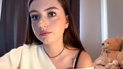 Catherine online show from September 30, 2025, 3:22 am