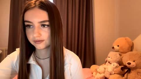 Catherine online show from October 3, 2025, 2:41 am