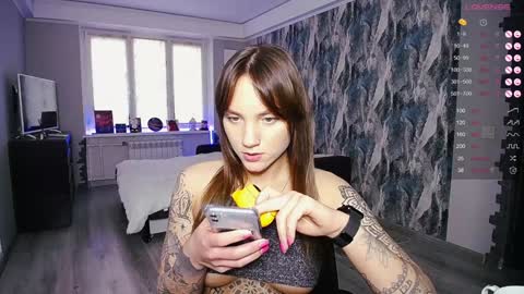 Birdy online show from December 4, 2024, 11:52 am