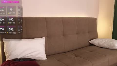 little_bliss online show from October 7, 2025, 11:13 pm