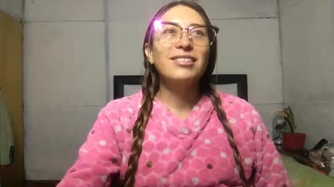 Diablita online show from September 23, 2025, 2:14 am