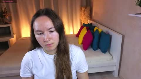 Snapshot of little_doll_meow chatting on September 12, 2025, 2:55 am Alexandra online show from September 12, 2025, 2:55 am
