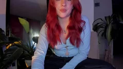 Snapshot of little_emilyd chatting on June 18, 2026, 6:02 am Emily online show from June 18, 2026, 6:02 am