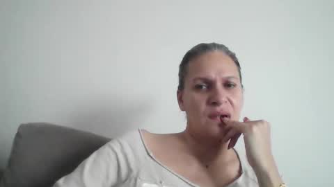 little_heart_andreea online show from November 19, 2025, 10:59 am