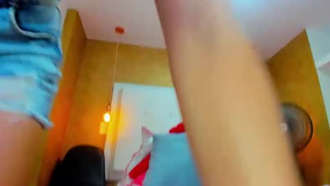   online show from February 2, 2025, 5:04 pm