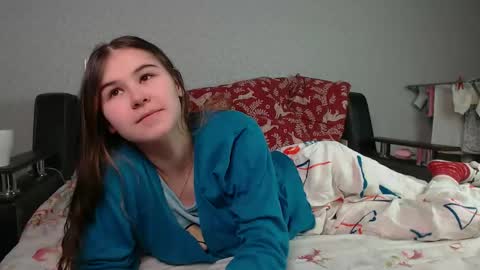 Alice.. online show from June 4, 2026, 1:55 am