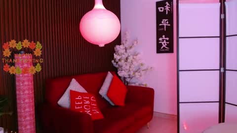 Snapshot of little_paulette chatting on November 28, 2025, 3:53 am Paulette online show from November 28, 2025, 3:53 am