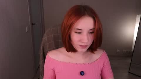 little_pretty_woman online show from July 4, 2026, 3:18 pm
