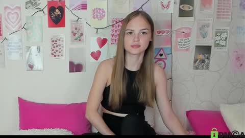 Kriss online show from October 18, 2025, 8:26 am