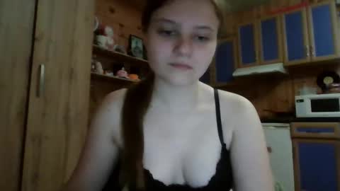 little_shygirl_ online show from October 3, 2025, 4:09 am