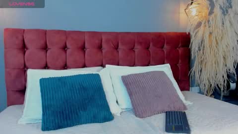 Snapshot of little_tania_ chatting on February 10, 2026, 12:09 pm Tania online show from February 10, 2026, 12:09 pm