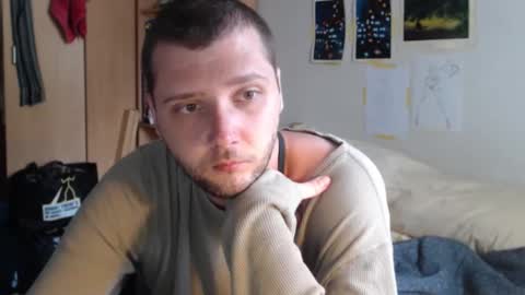 Snapshot of littlealien7 chatting on November 15, 2025, 2:09 am littlealien7 online show from November 15, 2025, 2:09 am