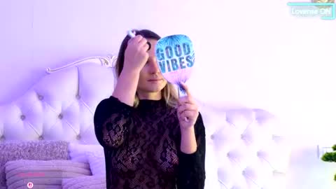 littleblondbunny online show from March 9, 2026, 6:06 am