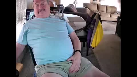 Littled83057 online show from October 16, 2025, 6:09 pm