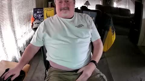 Littled83057 online show from February 20, 2026, 7:36 pm