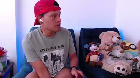 Snapshot of littledicklatin chatting on July 3, 2026, 8:37 pm Manu online show from July 3, 2026, 8:37 pm