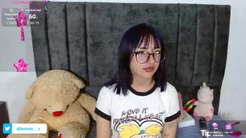 your little bunny  online show from October 2, 2025, 10:33 am