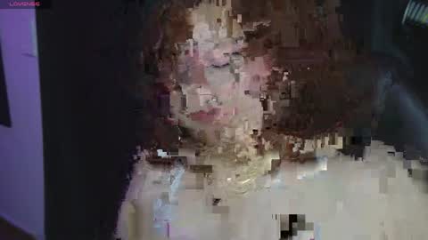 Angel  online show from April 17, 2026, 8:56 pm