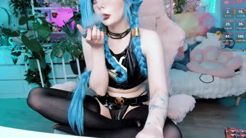 Riza Riri Puff  online show from February 1, 2025, 5:05 pm