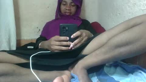 edra online show from October 21, 2025, 2:40 pm